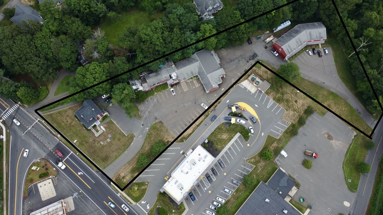 840 S Main St, Cheshire, CT 06410