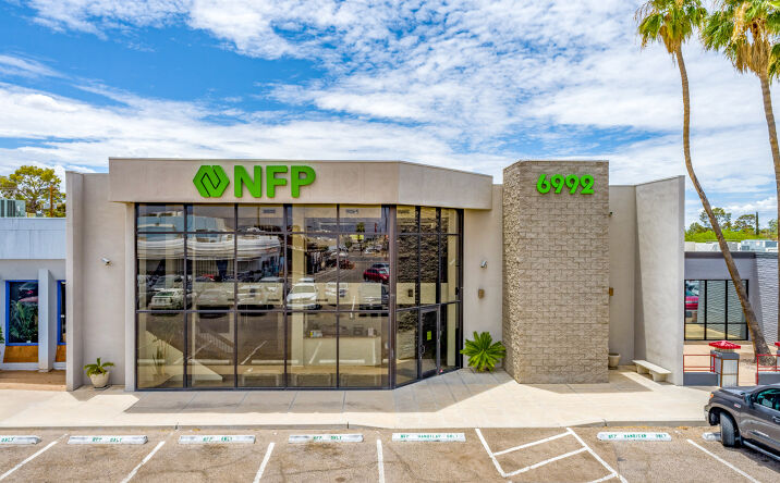 Pictures of Office property located at 6992 E Broadway Blvd, Tucson, AZ 85710 for comps - image #1