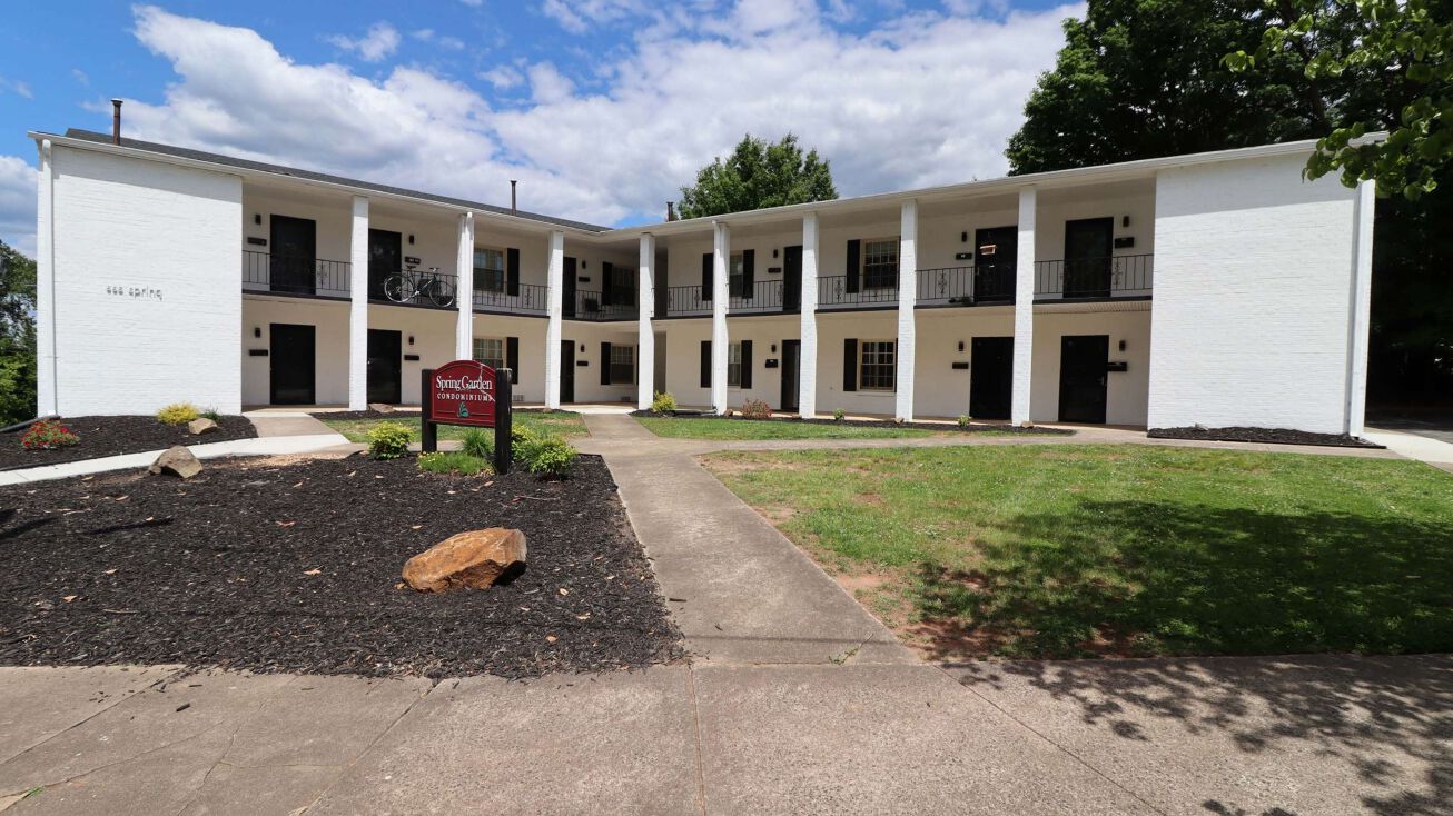 665 N Spring St, WinstonSalem, NC 27101