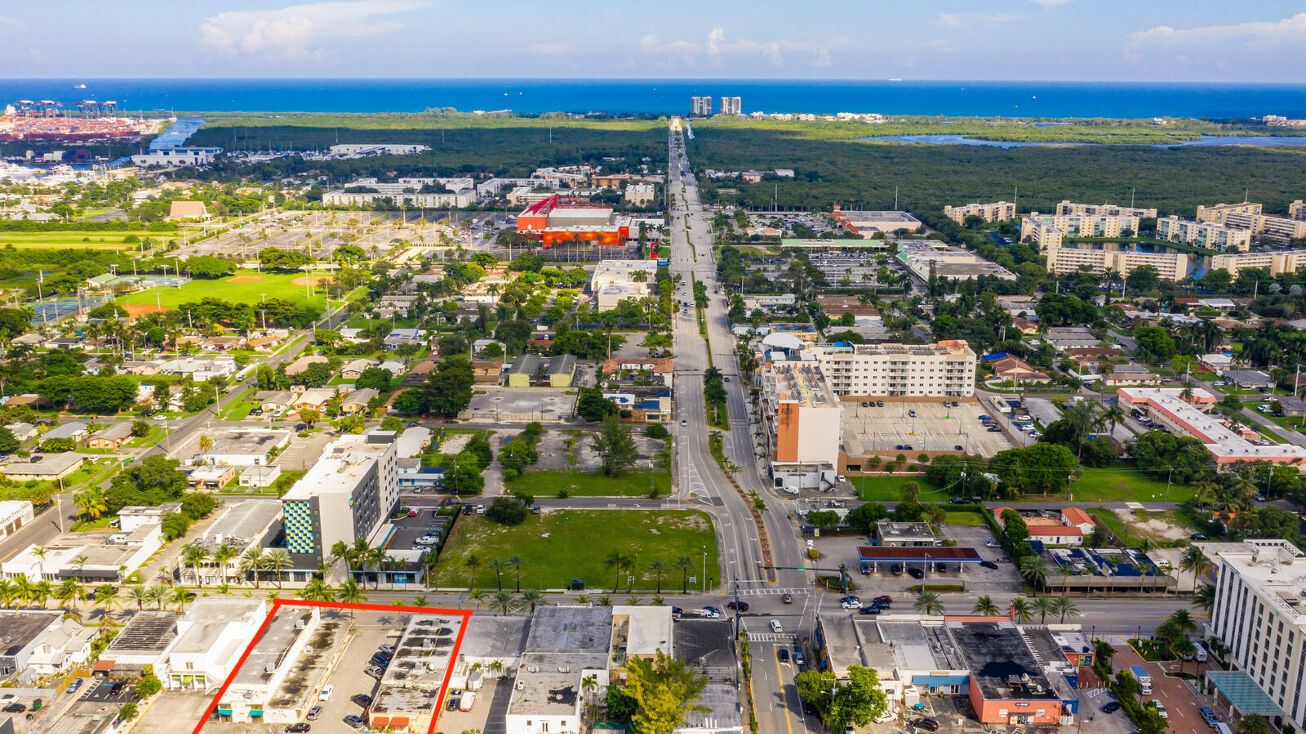 N Federal Hwy, Dania Beach, FL 33004