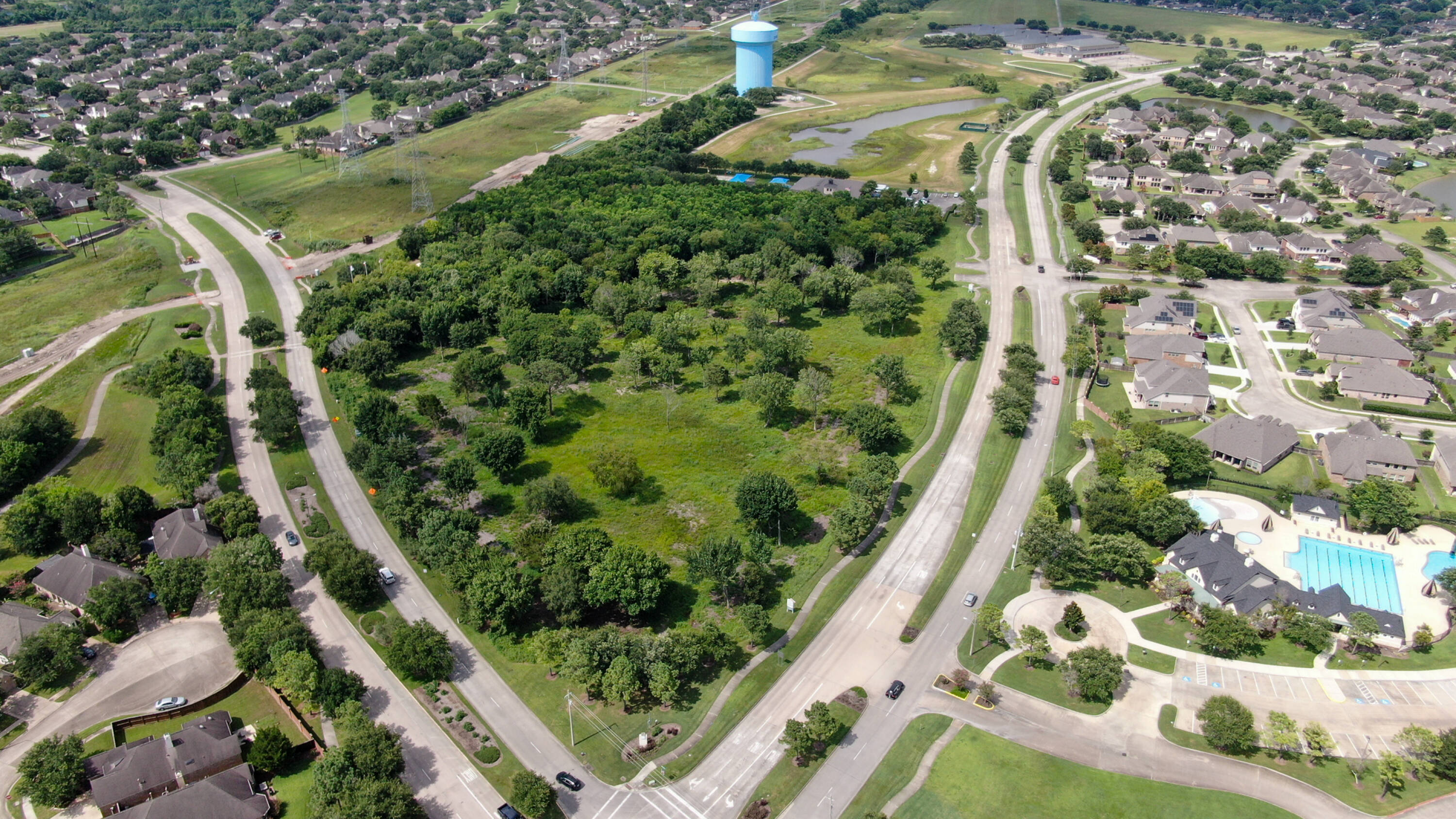 West League City Crossing Land/Pad Sites