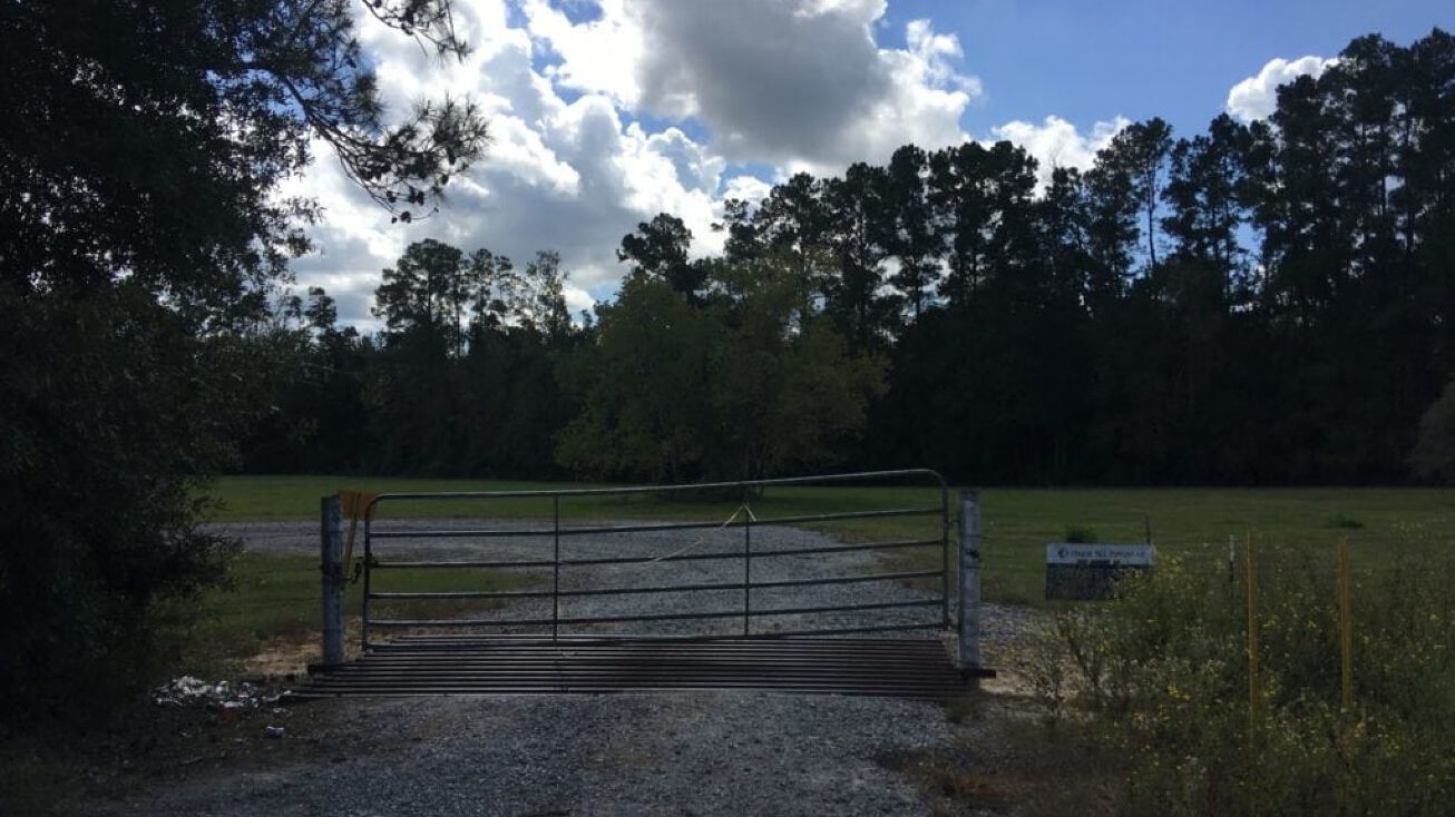 280 Burzee Ln, Shepherd, TX 77371