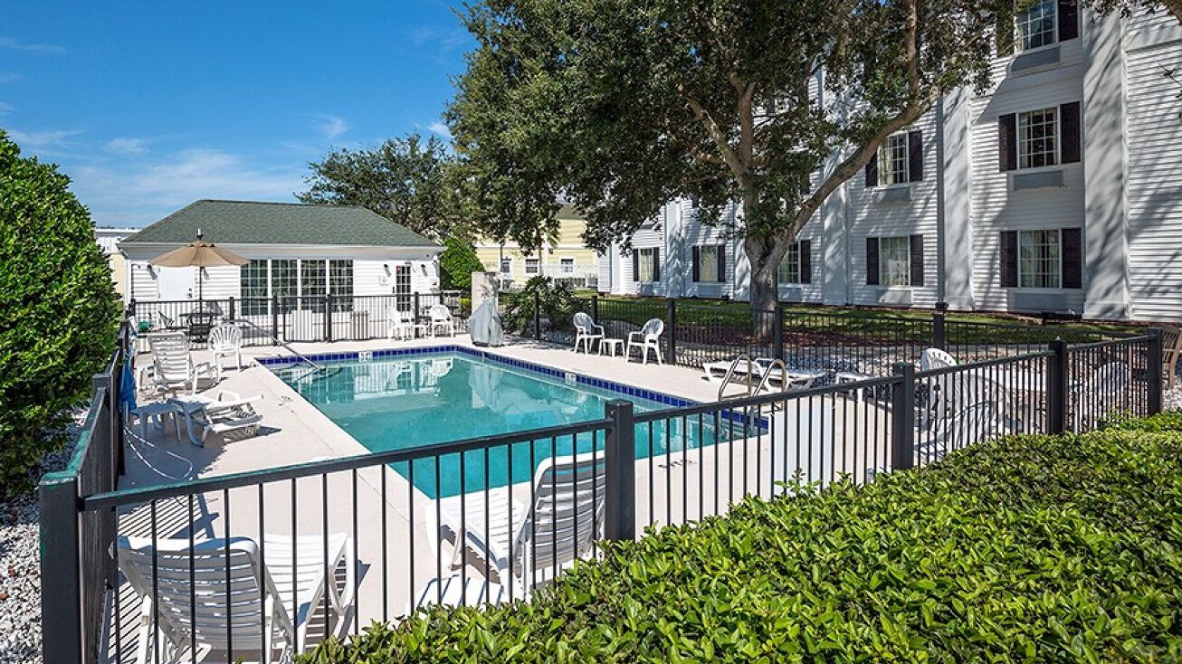 890 Palm Bay Rd NE, Palm Bay, FL 32905 Hospitality Property for Sale