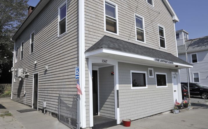 Pictures of Retail property located at 1367 Purchase St, New Bedford, MA 02740 for comps - image #1
