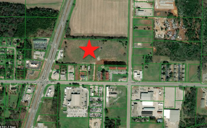 Pictures of Land property located at 0 Memorial Parkway, Huntsville, AL 35810 for comps - image #1