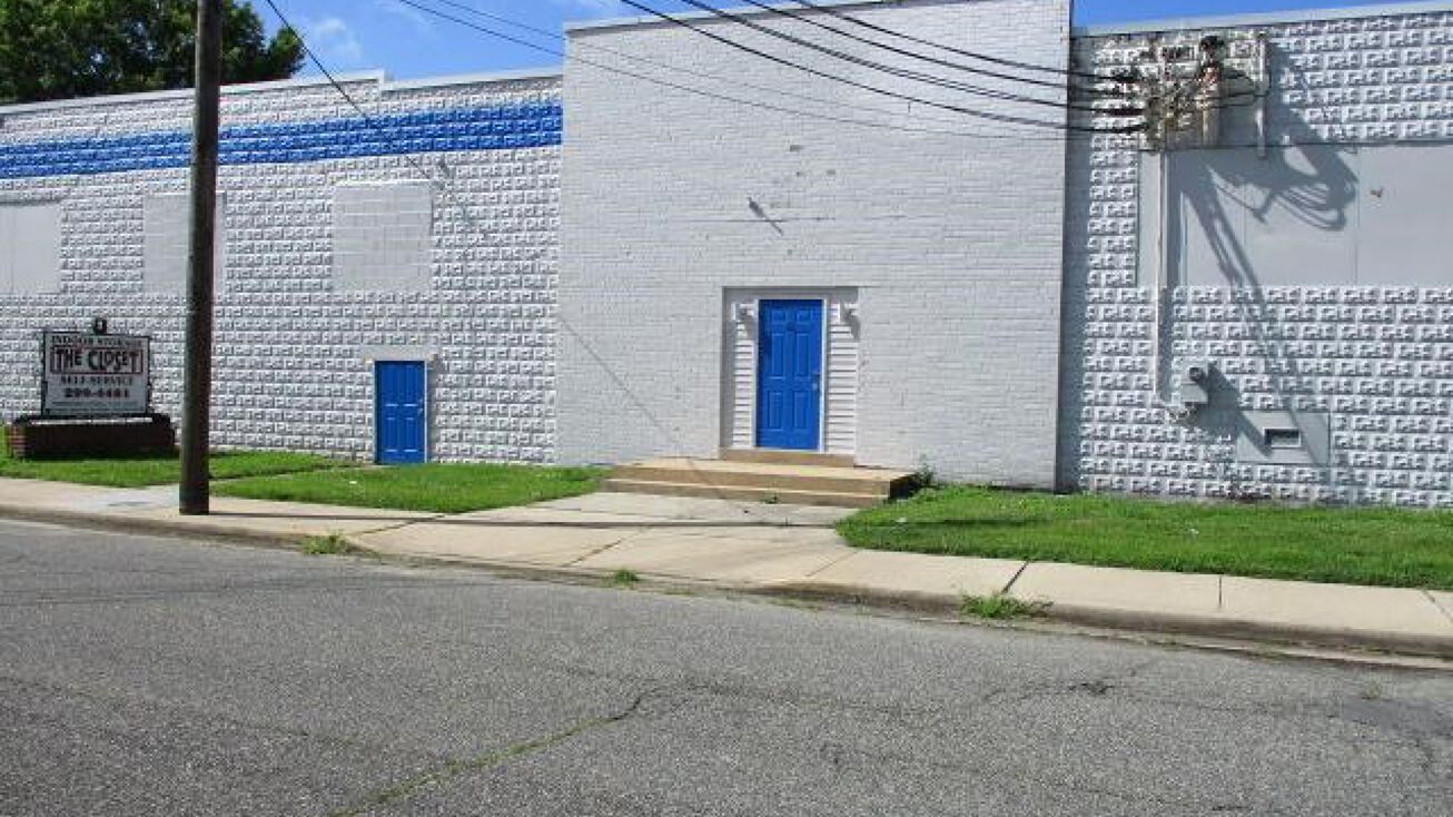 48 E Harmony St, Penns Grove, NJ 08069