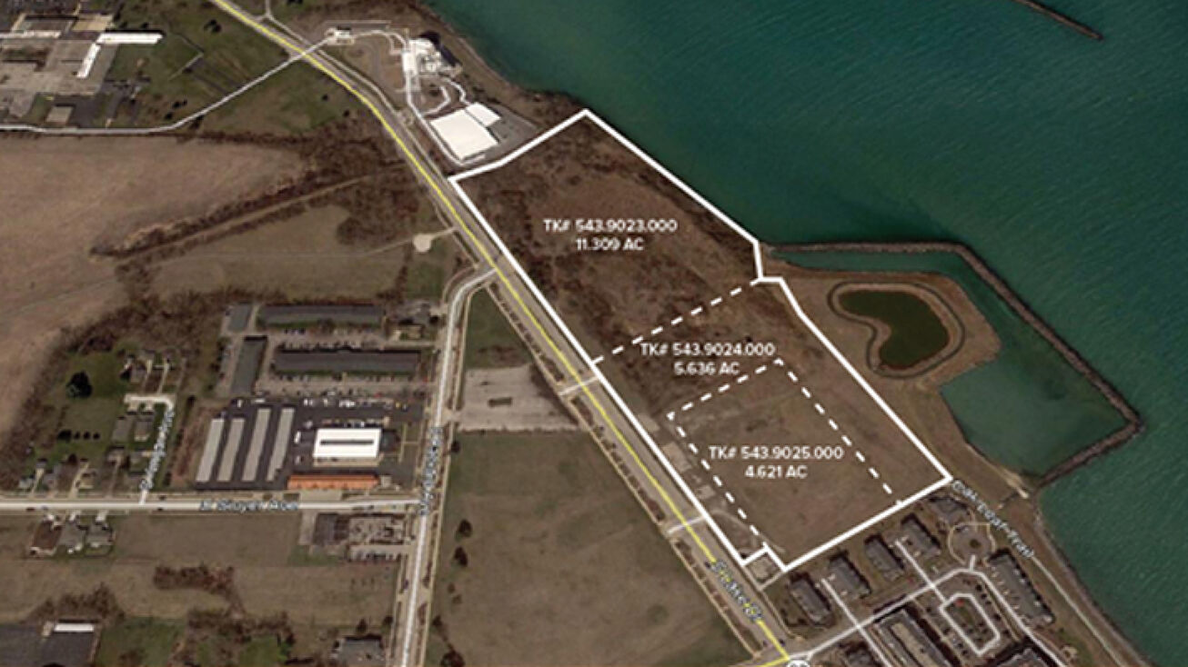S. Lake Drive, Milwaukee, WI 53235 Land for Sale Lakefront