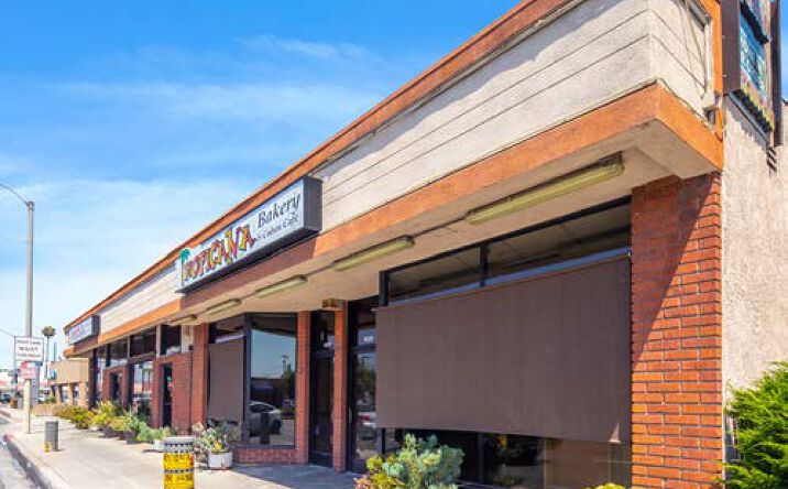 Pictures of Retail property located at 10220 Paramount Blvd, Downey, CA 90241 for sales - image #1