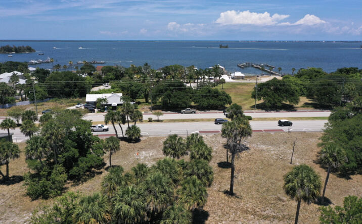 Pictures of Land property located at 1531 US-1, Sebastian, FL 32958 for sales - image #1