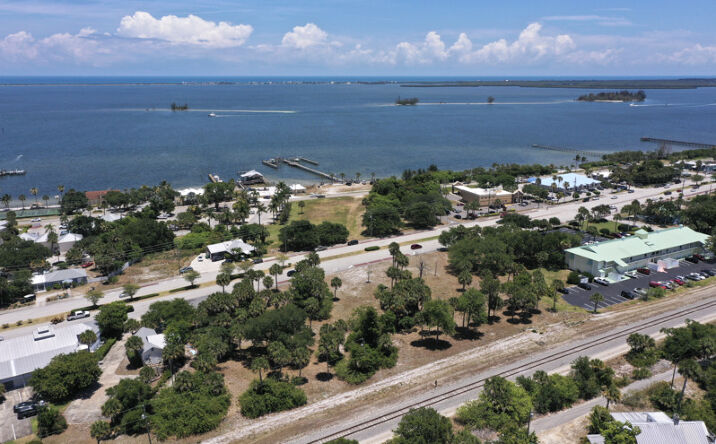 Pictures of Land property located at 1531 US-1 (2 lots), Sebastian, FL 32958 for sales - image #1