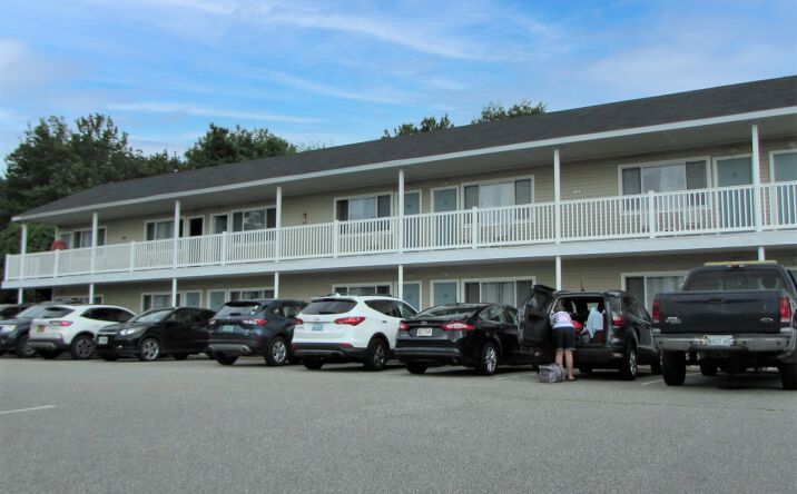 Pictures of Hospitality property located at 876 Post Rd, Wells, ME 04090 for comps - image #1
