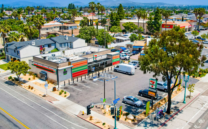 Pictures of Retail property located at 3504 El Cajon Blvd, San Diego, CA 92104 for sales - image #1