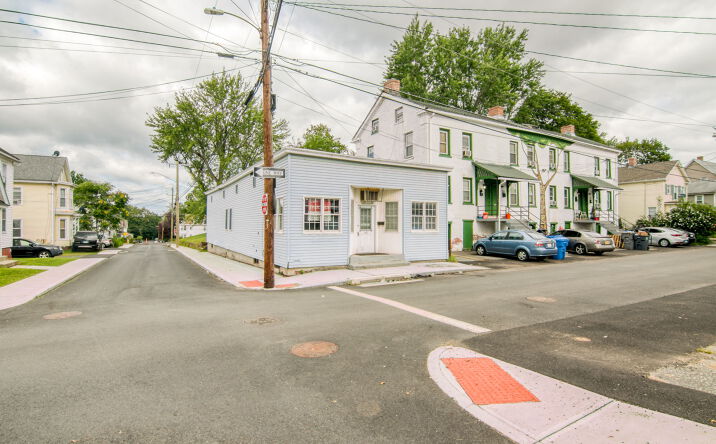 Pictures of Retail property located at 68 Spring St, Enfield, CT 06082 for comps - image #1
