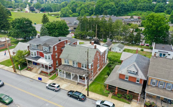 Pictures of Multifamily property located at 132 S Walnut St, Dallastown, PA 17313 for comps - image #1
