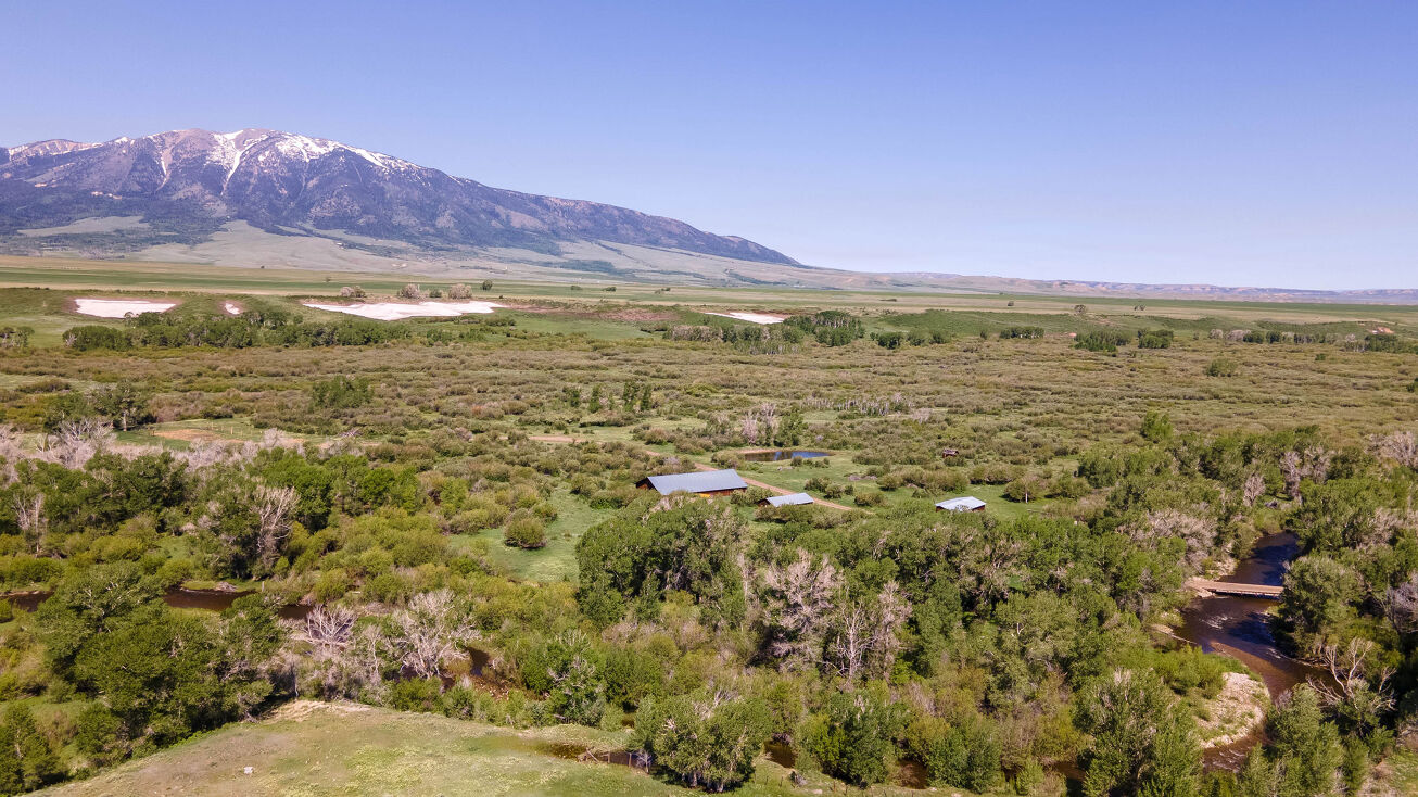 xxxxxx, Elk Mountain, WY 82324