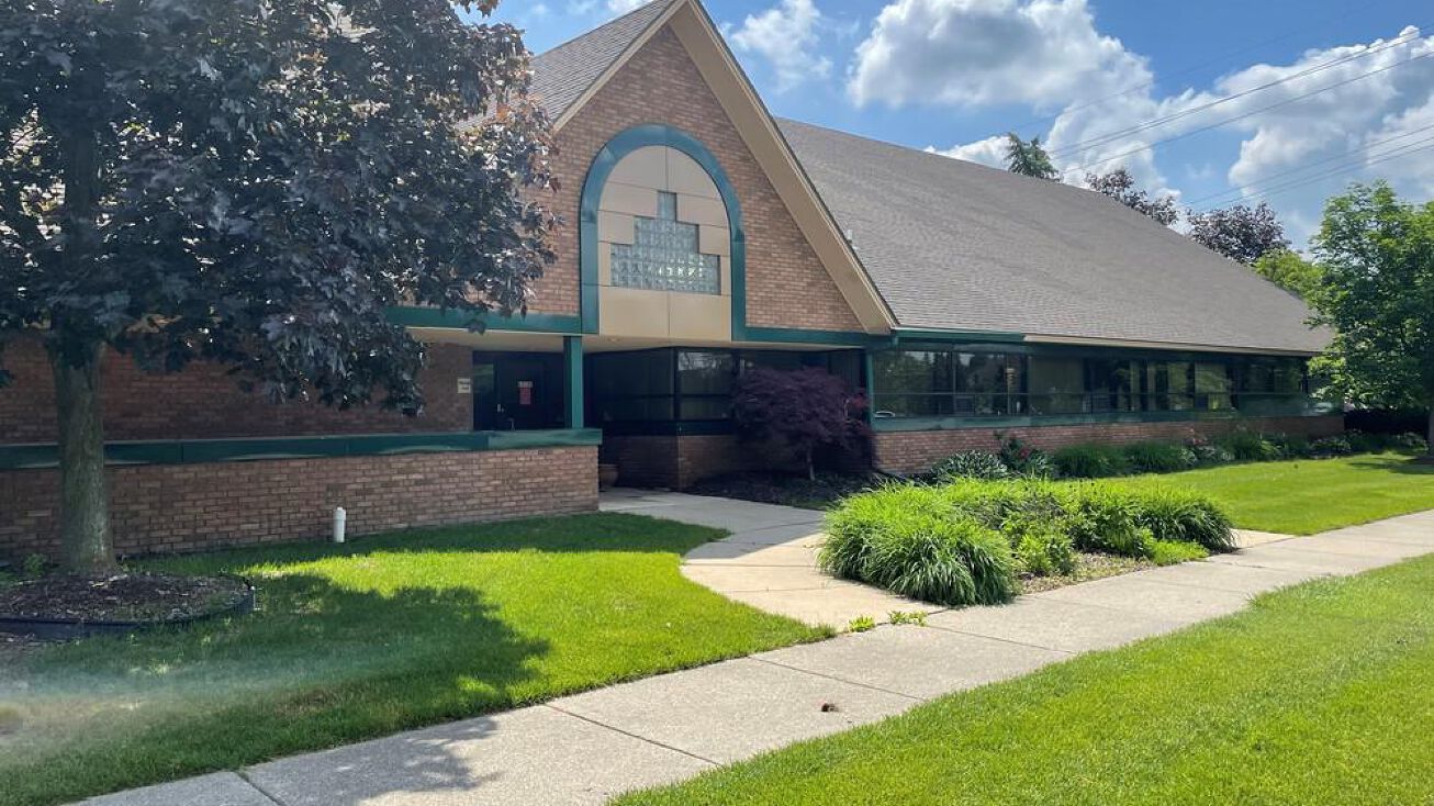 45380-w-10-mile-rd-novi-mi-48375-crexi
