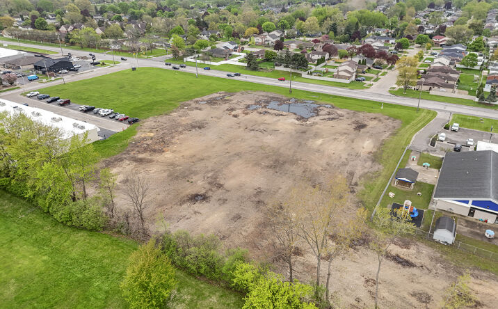 Pictures of Land property located at King Rd, Wyandotte, MI 48193 for sales - image #1