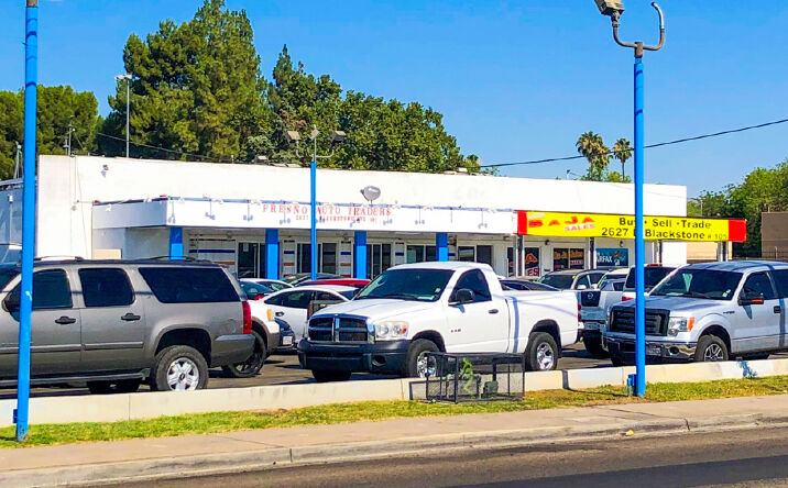 Pictures of Retail property located at 2627 N Blackstone Ave, Fresno, CA 93703 for sales - image #1