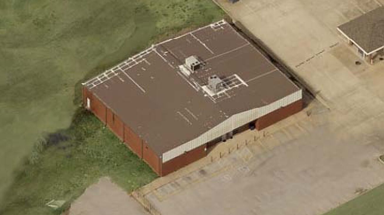 1407 S. Broadway, Marlow, OK 73055 Retail Property for Sale 1407 S