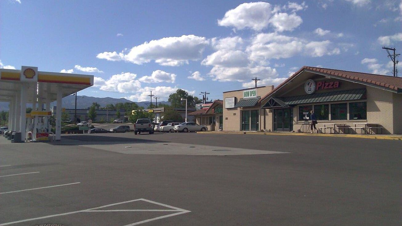 211 S 8th St & Hwy 24, Colorado Springs, CO 80905 Retail Property for