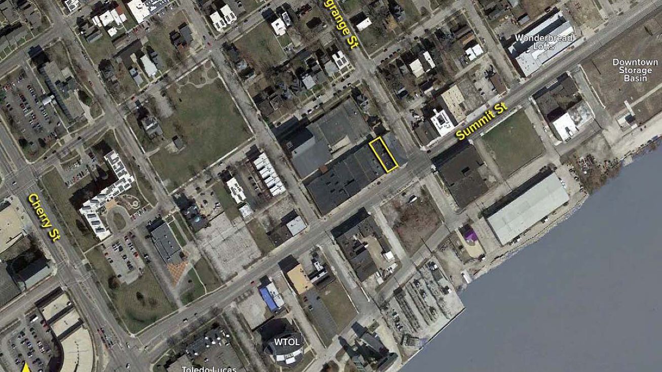 933 935 N. Summit Street, Toledo, OH 43604