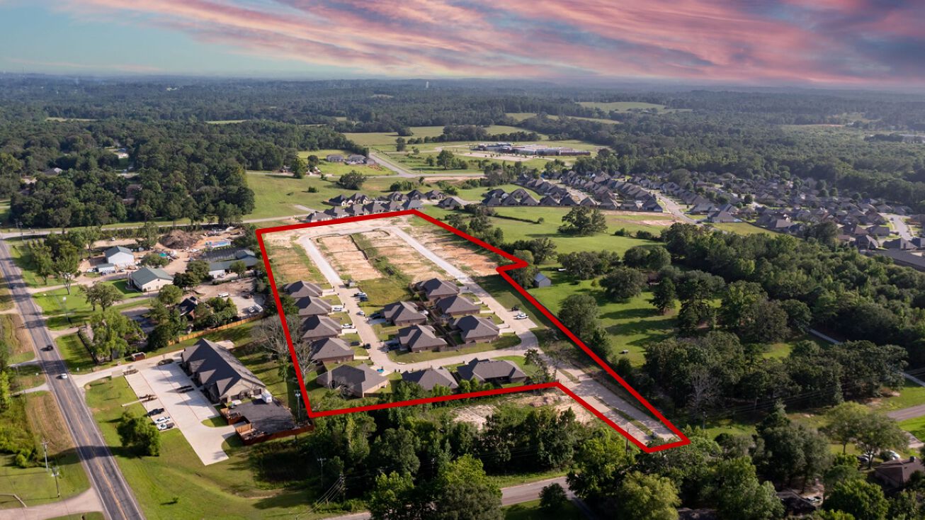 2911 Roy Rd, Tyler, TX 75707