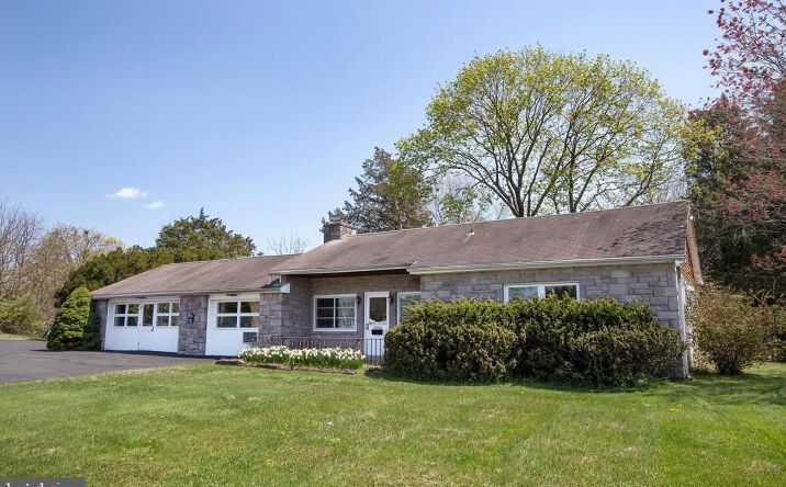 image of property at 315 W BRIDGE ST New Hope PA 18938-1412
