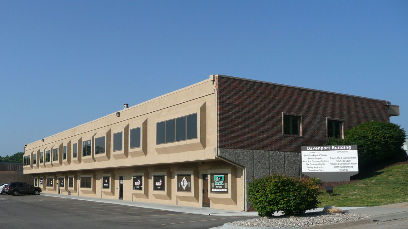 11405 Davenport St, Omaha, NE 68154 Office Property for Sale Davenport Building