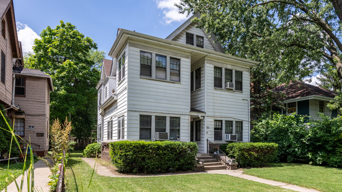 784 Woodruff Place Middle Dr, Indianapolis, IN 46201