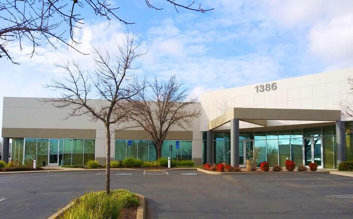 Pictures of Office property located at 1386 Lead Hill Blvd, Roseville, CA 95661 for comps - image #1