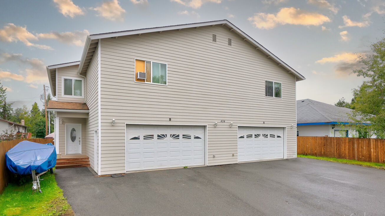 434 Eklutna St, Anchorage, AK 99504