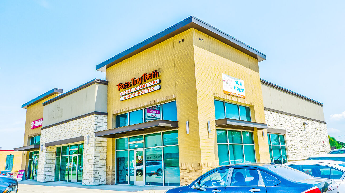 8171 I35E, Corinth, TX 76208