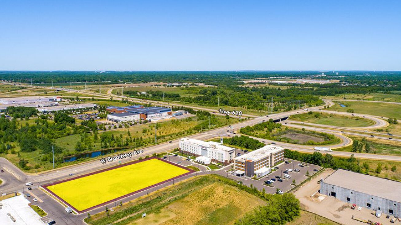 9400 West Broadway Avenue, Brooklyn Park, MN 55445