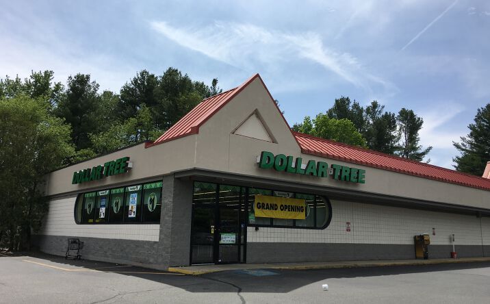 Pictures of Retail property located at 99 Bridge St, Pelham, NH 03076 for comps - image #1