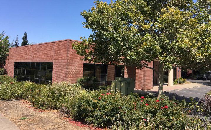 Pictures of Office property located at 2350 E Bidwell Street, Folsom, CA 95630 for comps - image #1