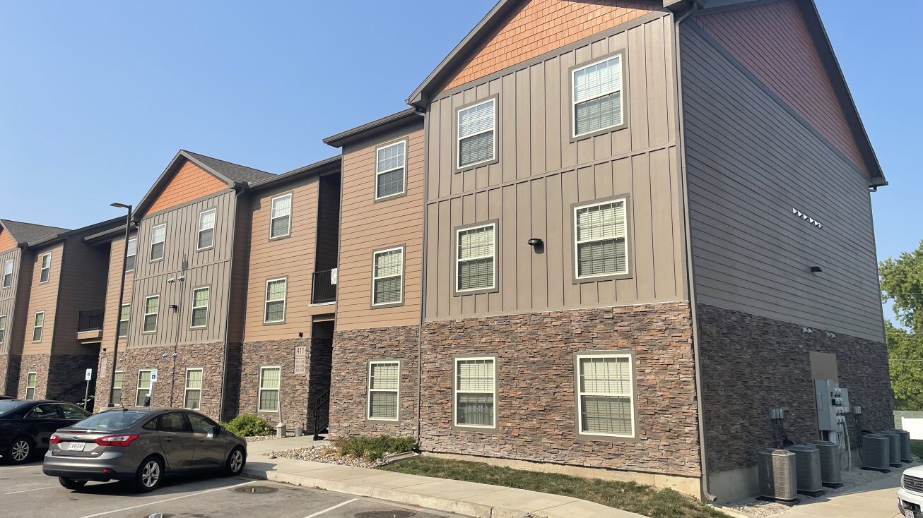 407 N Garrison Ave, Kansas City, MO 64163