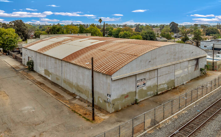 Pictures of Industrial property located at 2010 East Tyler Ave, Fresno, CA 93701 for sales - image #1