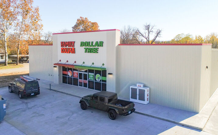 Pictures of Retail property located at 700 Dallas St, Talihina, OK 74571 for comps - image #1