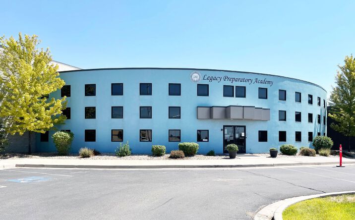 Pictures of Office property located at 1375 West Center Street, North Salt Lake, UT 84054 for comps - image #1