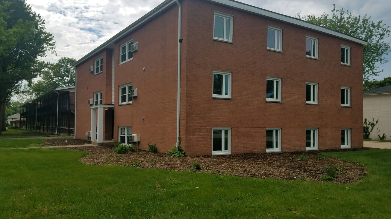 1306 Silver St, Urbana, IL 61801