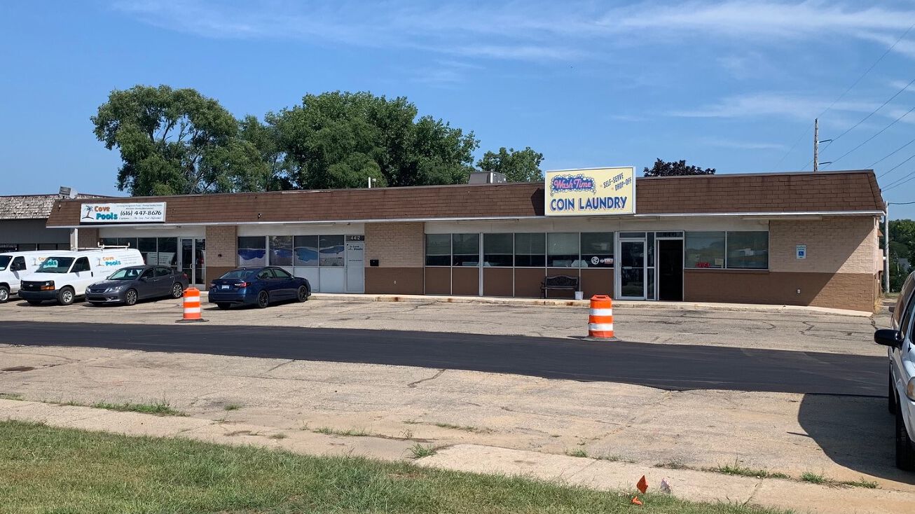 4410 Plainfield Ave NE, Grand Rapids, MI 49525