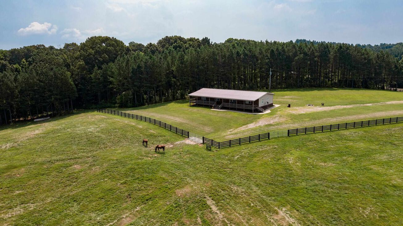 2545 Dry Creek Road, Toone, TN 38381