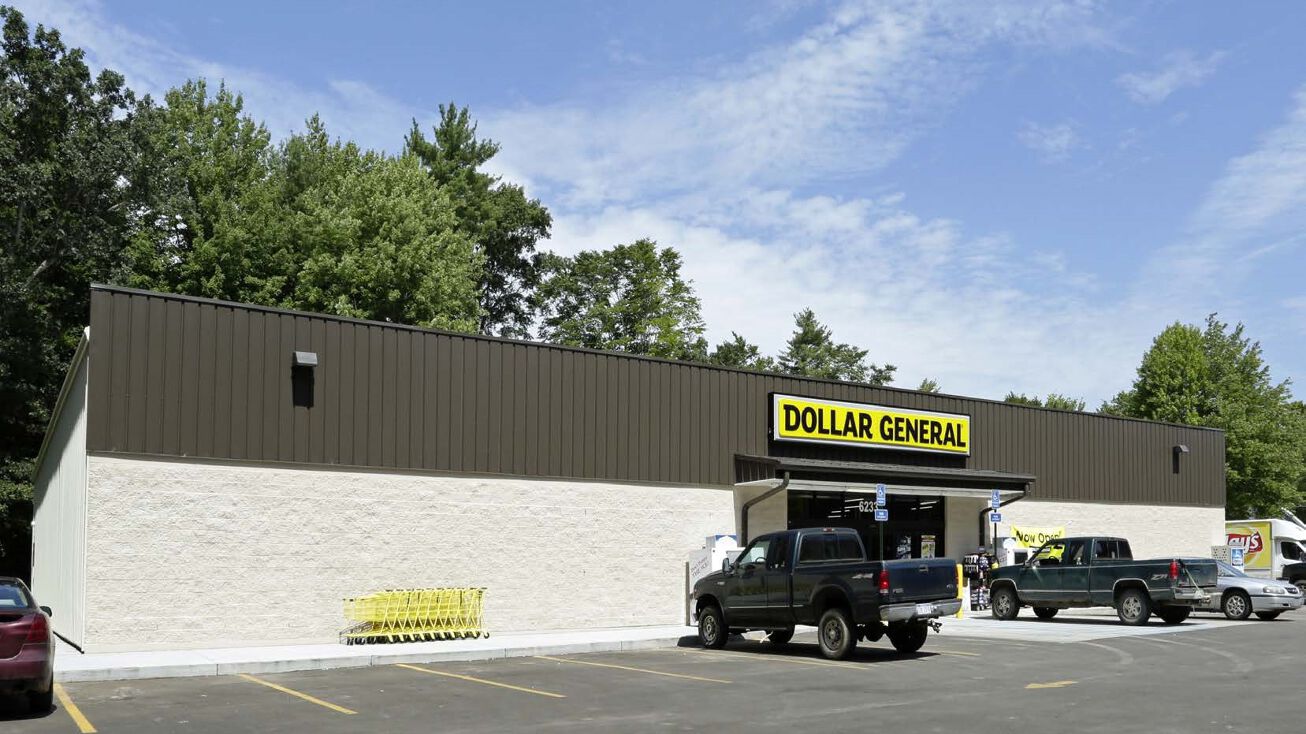 203 J Ave, Eureka, SD 57437 Retail Property for Sale Dollar General