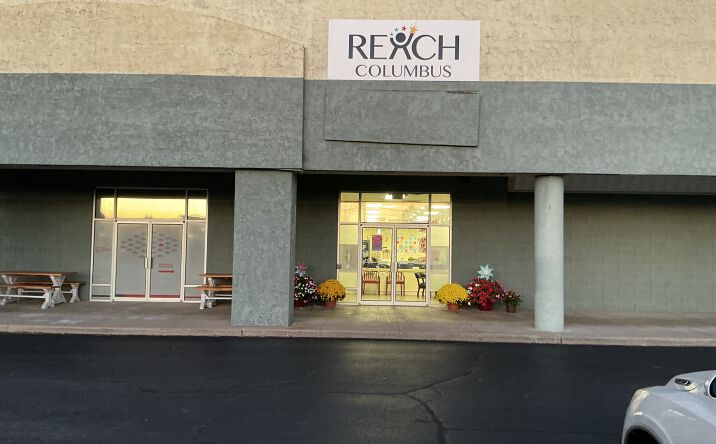 Pictures of Office property located at 3520 W 2 Mile House Rd, Columbus, IN 47201, 3528 W 2 Mile House Rd, Columbus, IN 47201 for sales - image #1