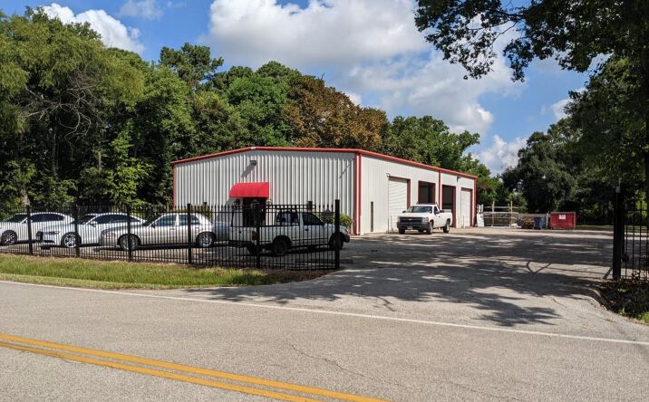Pictures of Industrial property located at 1206 Wunsche Loop, Spring, TX 77373 for sales - image #1
