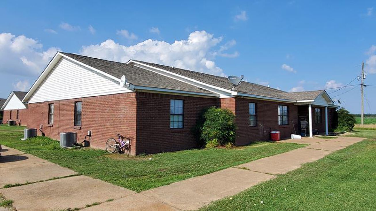 230 Dunson St, Crowder, MS 38622 Multifamily Property for Sale
