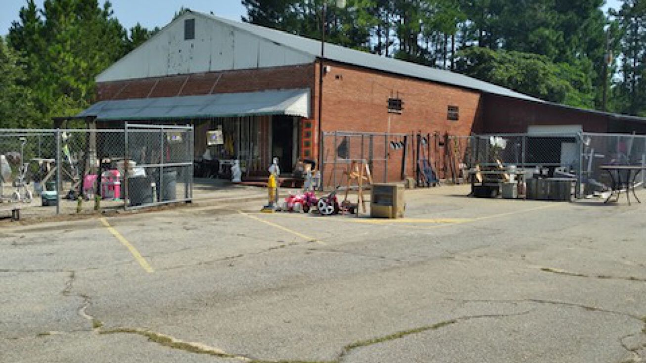 602 N Main St, Swainsboro, GA 30401 Retail Property for Sale