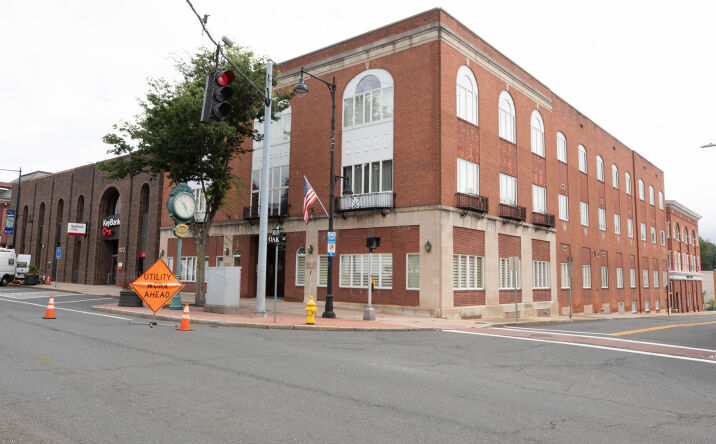Pictures of Office property located at 935 Main St Unit A101, Manchester, CT 06040 for comps - image #1