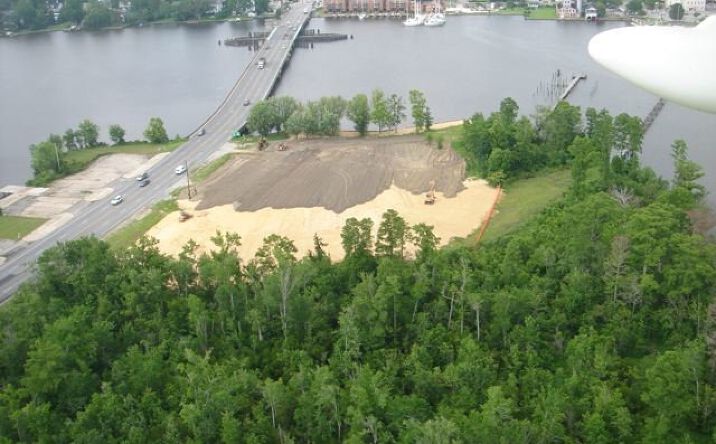 Pictures of Land property located at 0 US-17, Washington, NC 27889 for sales - image #1