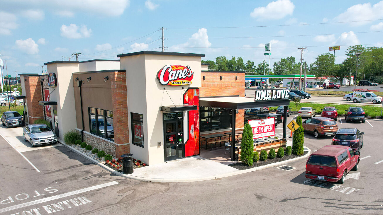 7841 Old Troy Pike, Huber Heights, OH 45424